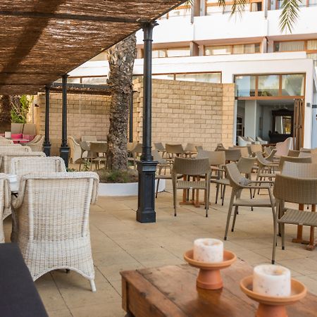Hotel Tres Torres Санта-Эулалия-дель-Рио Экстерьер фото